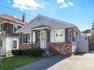 25 Sherwood St, Providence, RI 02908