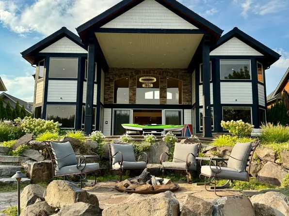 4861 W Mill River Ct, Coeur D Alene, ID 83814