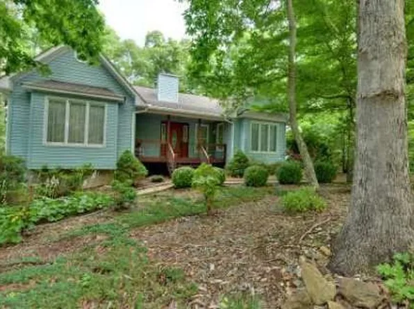 191 Wellborn Branch Dr, Blairsville, GA 30512