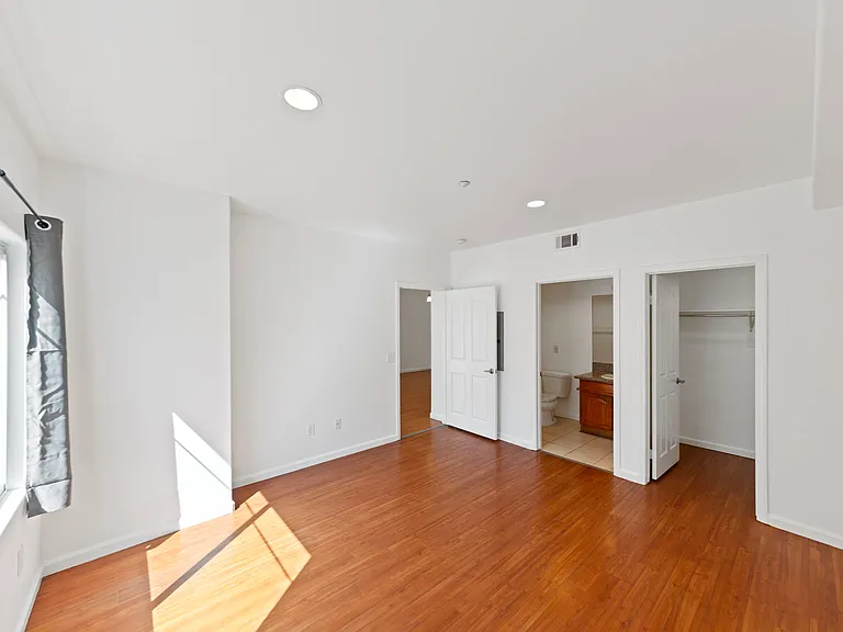 421 S Garfield Ave #79 — Photo 11