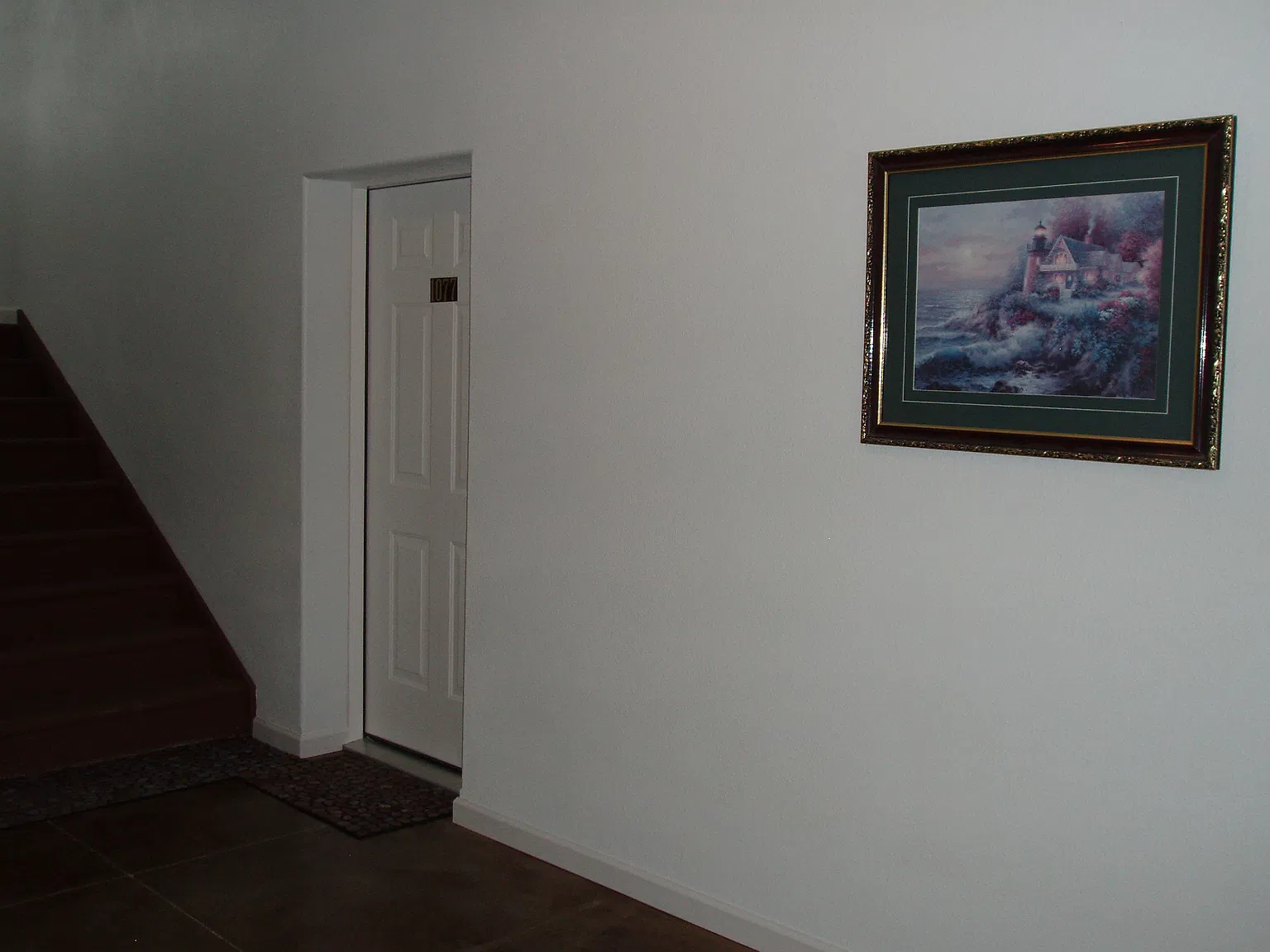 1 bed, 850 sqft, $1,350 — Photo 3
