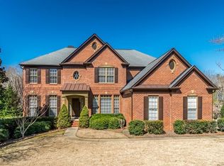 5170 Harbury Ln, Suwanee, GA 30024