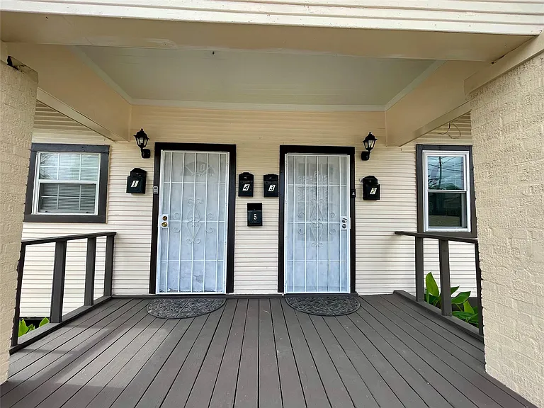 6912 Avenue C #2 — Photo 5