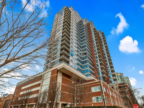 1600 S Prairie Ave #1603, Chicago, IL 60605