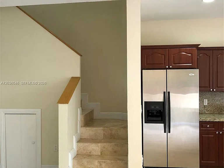 3227 Gifford Ln #3227 — Photo 6