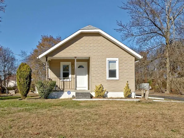 405 Grimes Rd, Sicklerville, NJ 08081