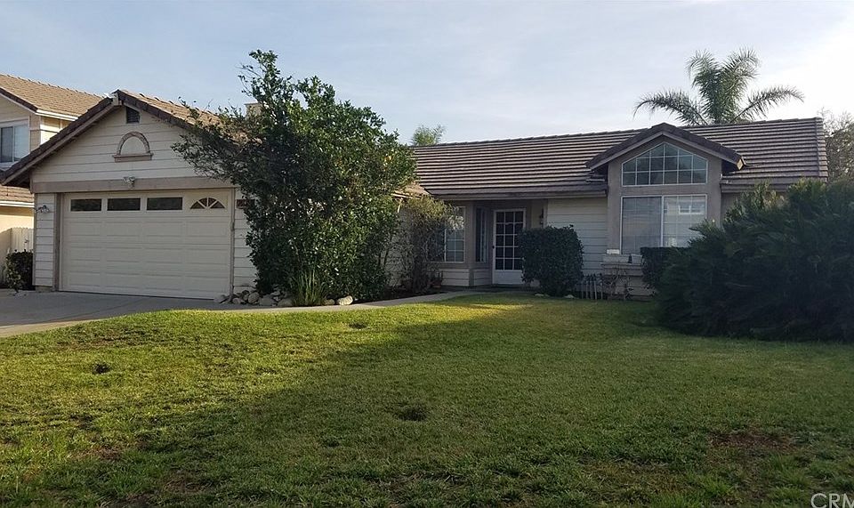 1st image of 2591 W Calle Vista Dr