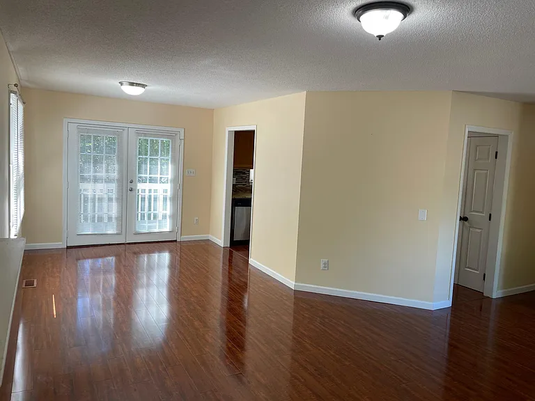 107 Chestnut Ridge Cir — Photo 7