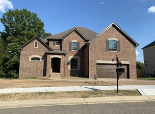 280 Crooked Creek Ln, Hendersonville, TN 37075