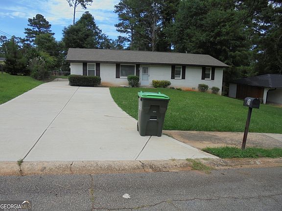 3rd image of 51 Overbrook Dr SE