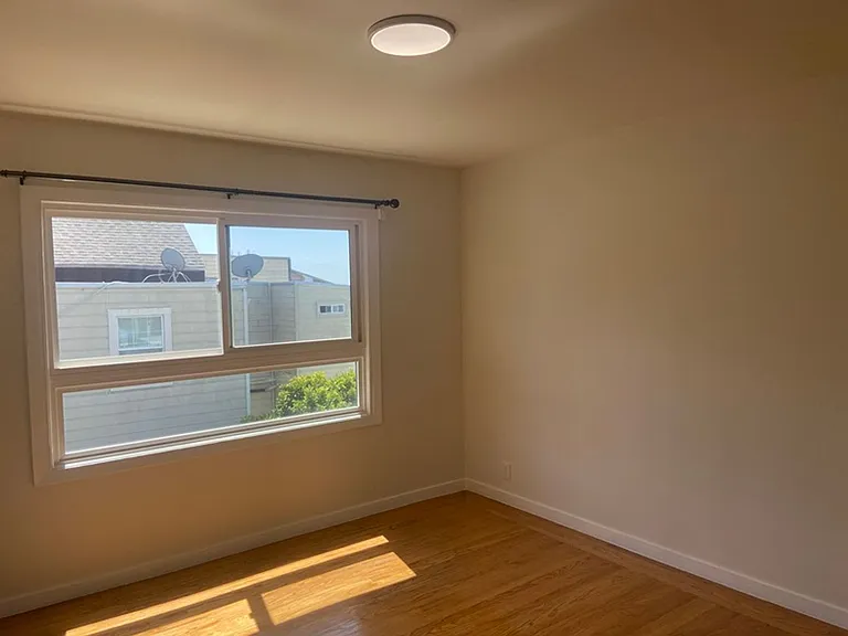 1395 Oakdale Ave — Photo 11