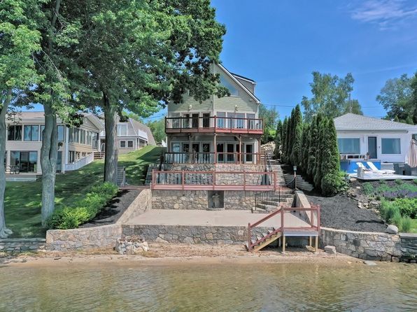 Waterfront Webster Ma Waterfront Homes For Sale 5 Homes Zillow