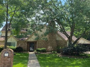 5527 Lodge Creek Dr, Houston, TX 77066