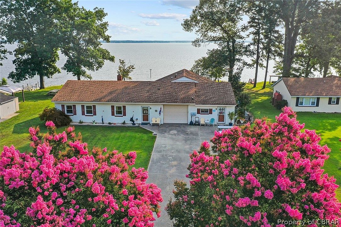 353 Riverside Dr, Center Cross, VA 22437 Zillow