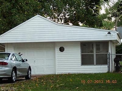 2nd image of 638 Lyles St SE