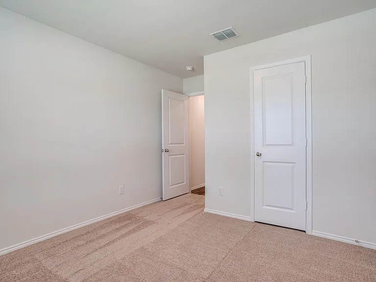 1809 River Crossing Dr — Photo 14