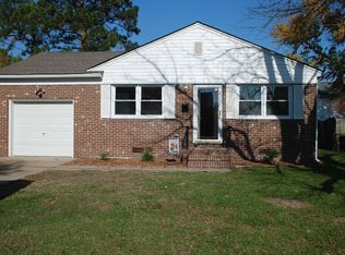 1529 Grove St, Hampton, VA 23664