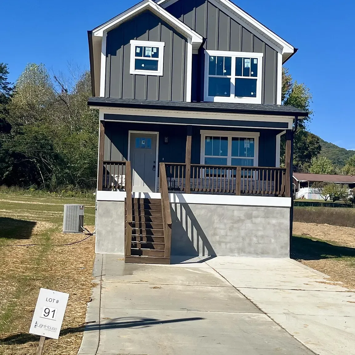 3 bed, 2.5 bath, 1200 sqft, $1,800 — Photo 1