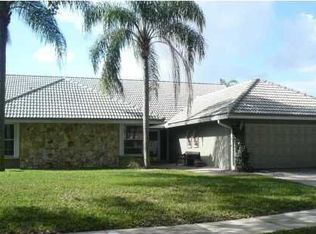 3933 NW 23rd Ct, Boca Raton, FL 33431