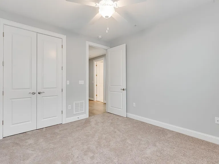 392 Armitage Walk #A — Photo 27