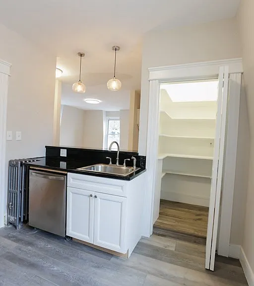 157 Winthrop St #2 — Photo 12