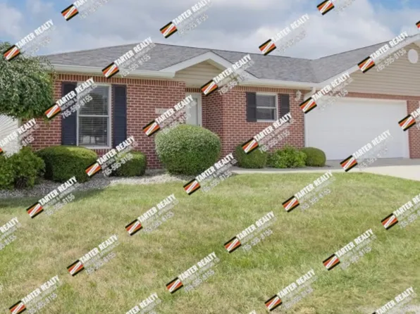 104 Rose Ln, Winchester, IN 47394