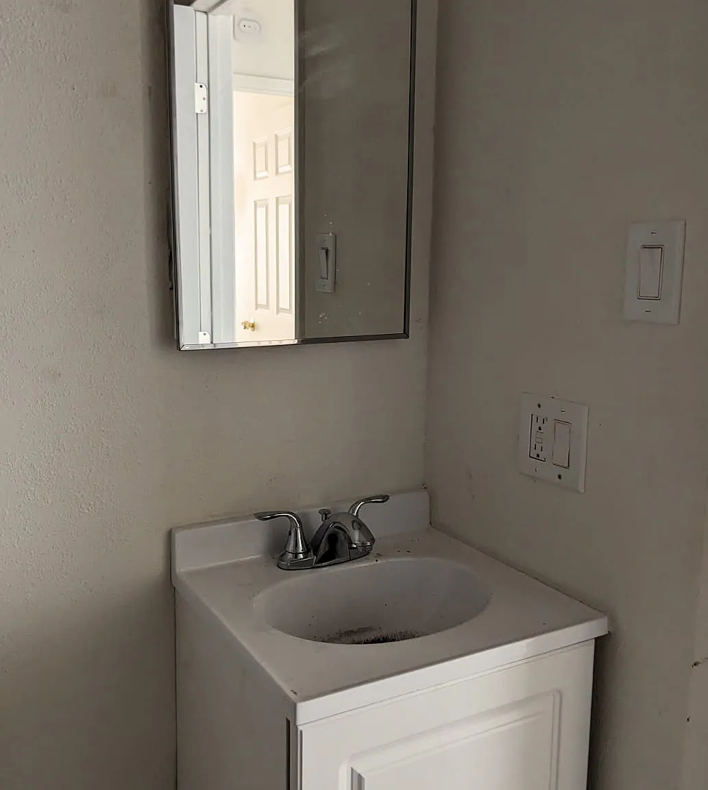 2 bed, 680 sqft, $1,890 — Photo 4