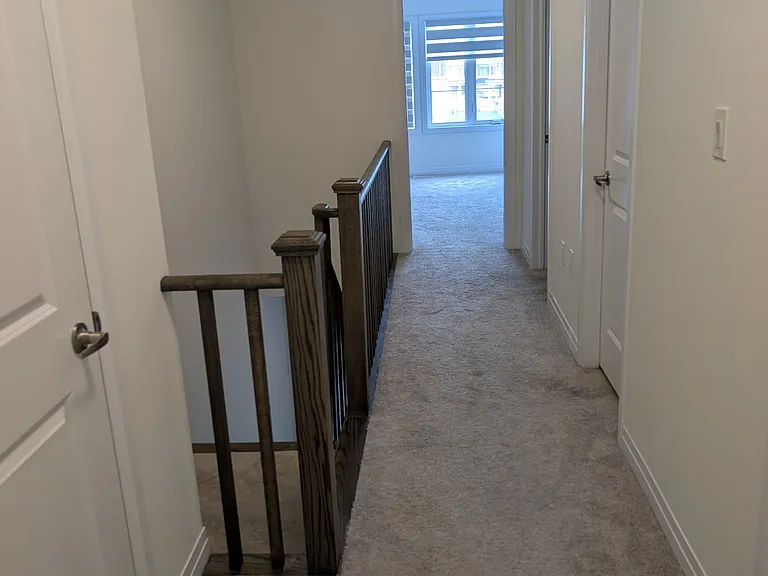 15 Blacklock St E #3 — Photo 8