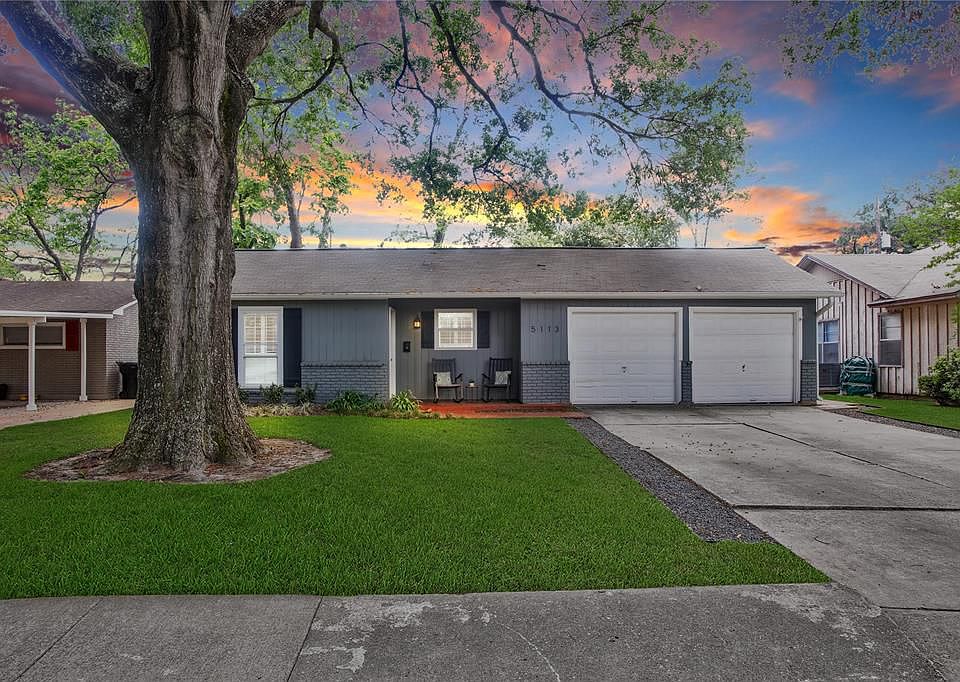 1st image of 5113 De Lange Ln