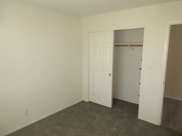 2111 Corte Del Caballo NW — Photo 30