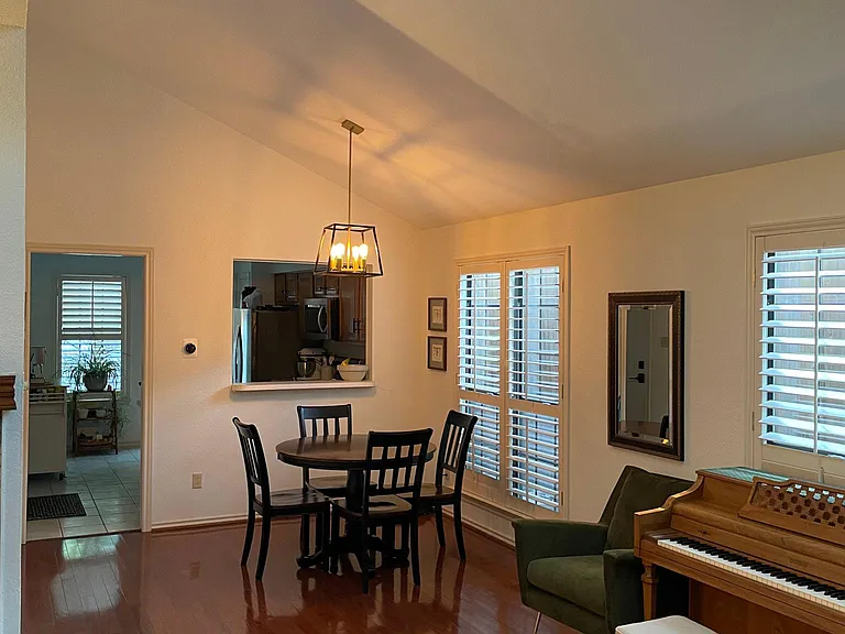 6234 Winton St — Photo 2