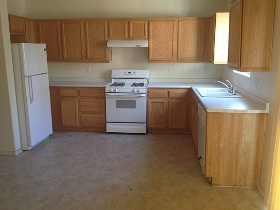 2nd image of 6532 La Placita Ave