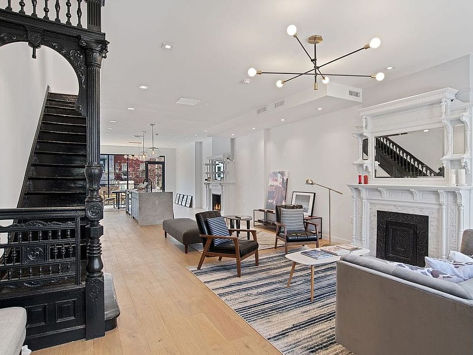 1st image of 276 Halsey St #1