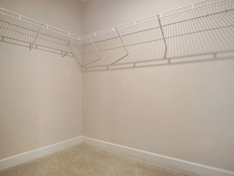 1419 Eucalyptus Way — Photo 32