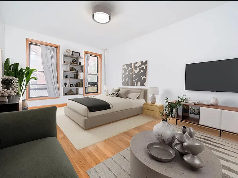 331 W 43rd St #3B — Photo 1