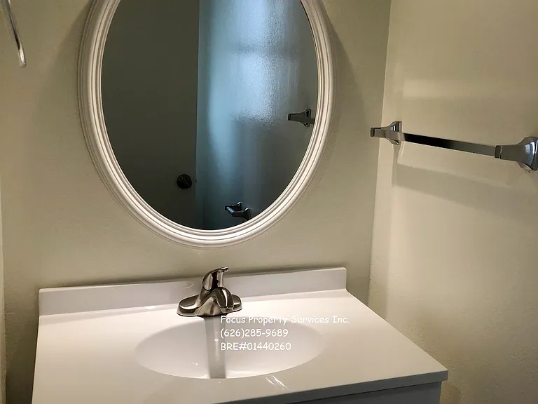 604 W Milford St #2 — Photo 11