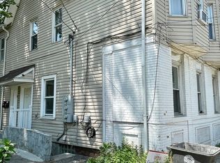 2670 W 41st St #1, Cleveland, OH 44113