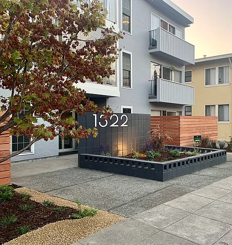 1322 Shattuck Ave Photo 1