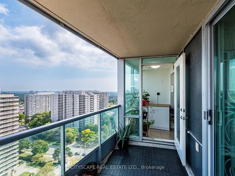 1 Elm Dr W #2111 — Photo 35