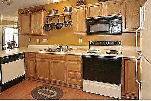 2nd image of 5901 Bastille Ln