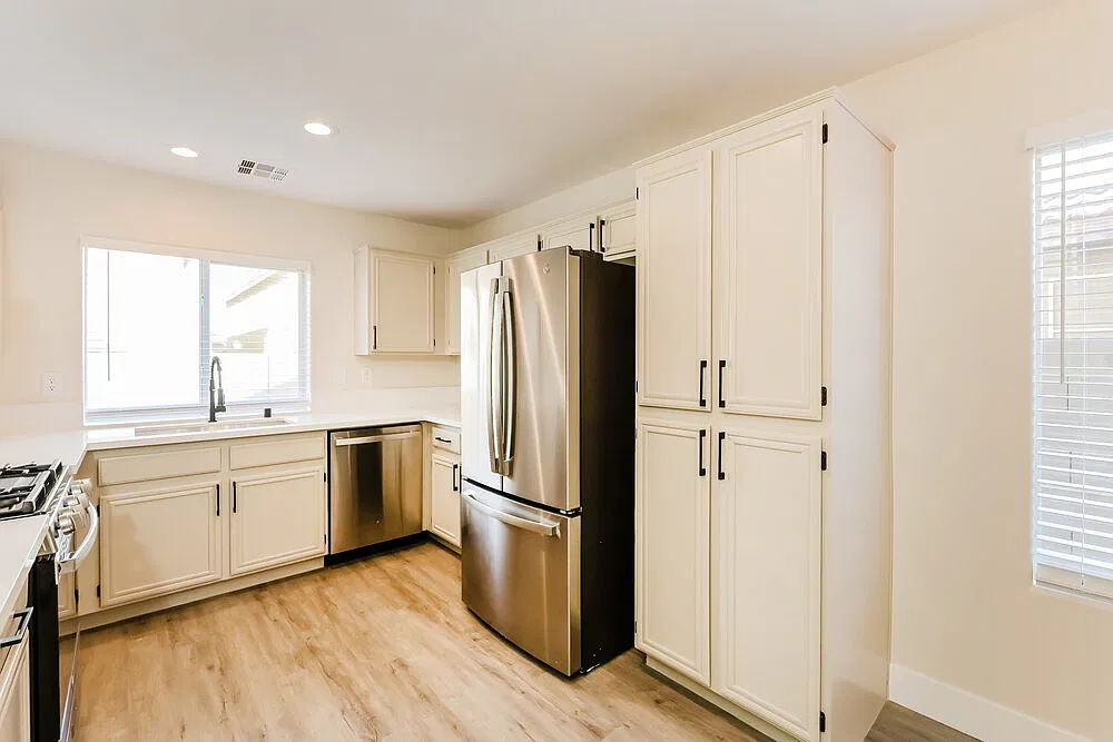 4 bed, 3.0 bath, 1853 sqft, $2,395 — Photo 4