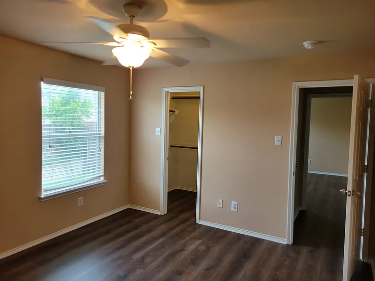 2810 Morgan Dr — Photo 25