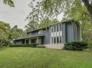 3213 Leyton Ln, Madison, WI 53713