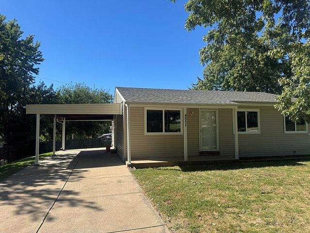 1st image of 4851 Plum Tree Cir