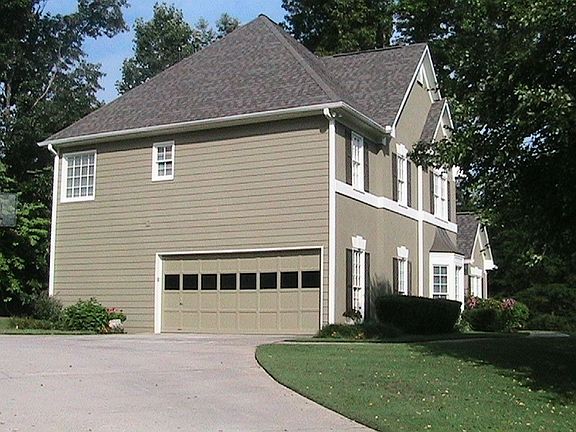 Side Entry Garage