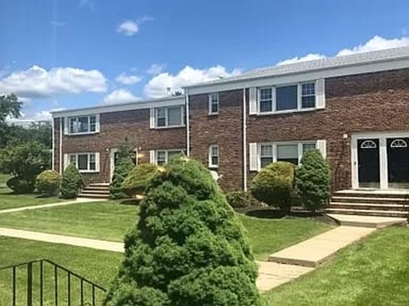 4 Dartmouth Ave APT 3B