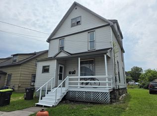 338 Maple St, Sault Sainte Marie, MI 49783