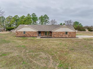 16 Orlando Dr, Shawnee, OK 74804
