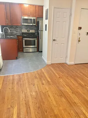 Rented by PennApts | media 41