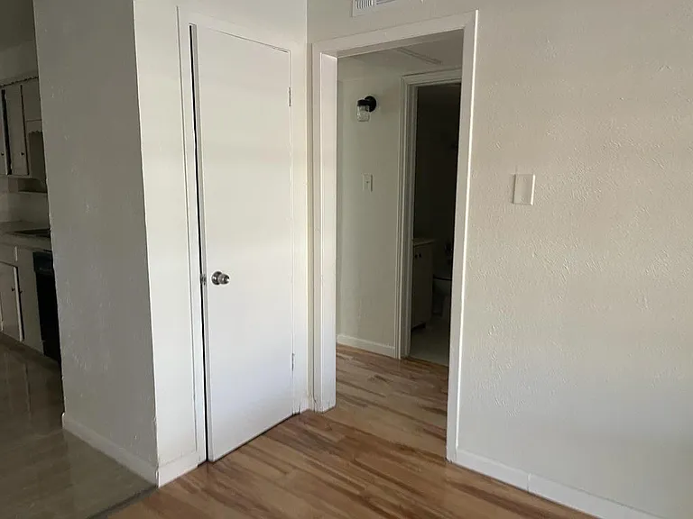 1802 Jay Cir #A — Photo 22
